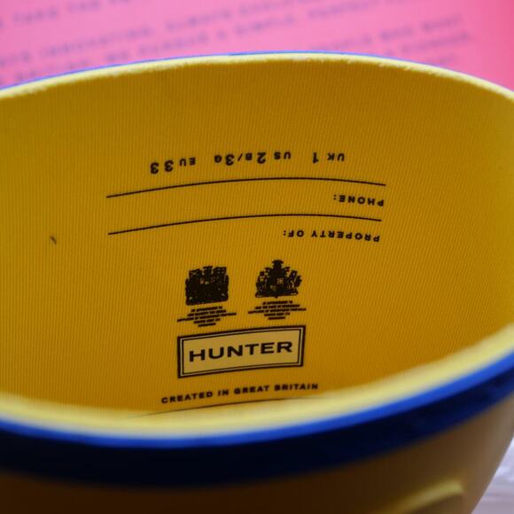 NEW Hunter Kids First Classic Yellow Wiggle Rainbow Rain Boots Big Kids 2 - Picture 7 of 9